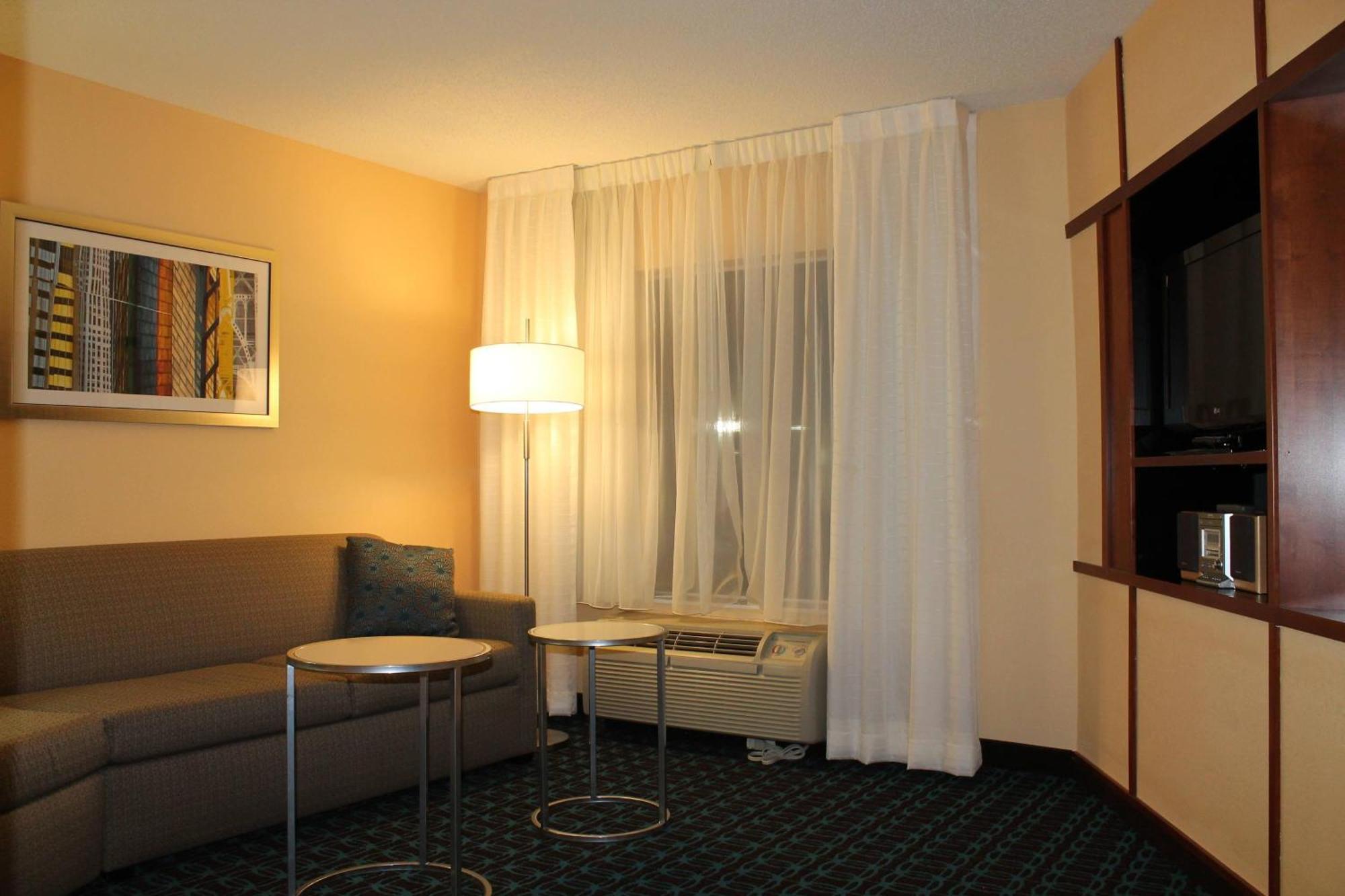 Fairfield By Marriott Frankfort Exterior foto