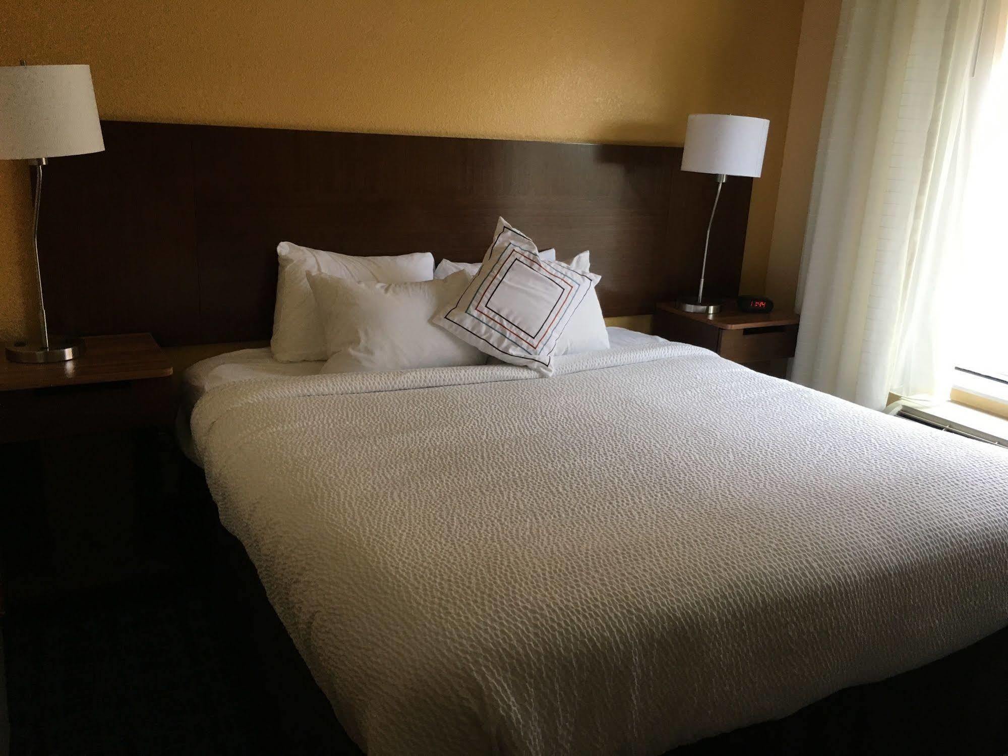 Fairfield By Marriott Frankfort Exterior foto